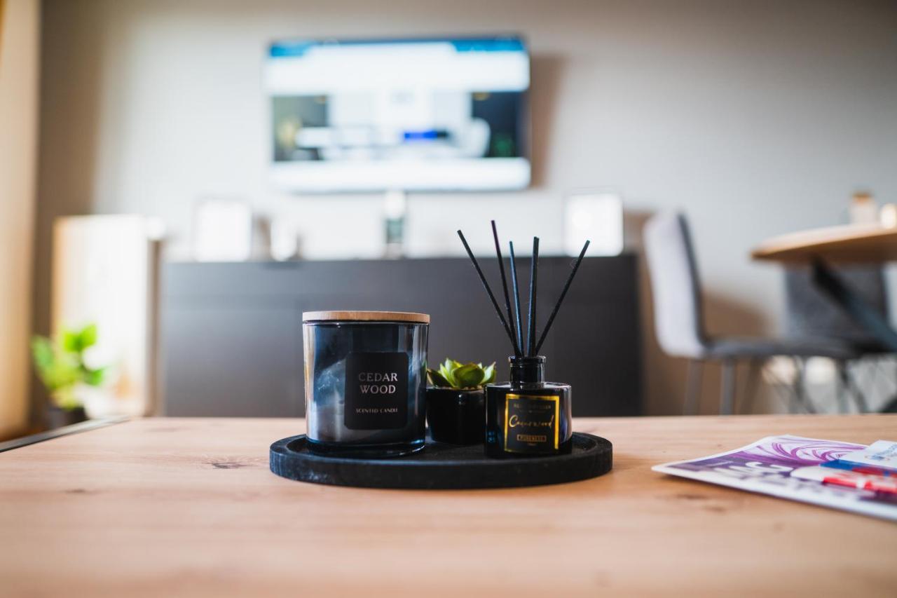 Deluxe Apartment I Klimaanlage I Tiefgarage I Balkon I Wlan Magdeburg Eksteriør bilde